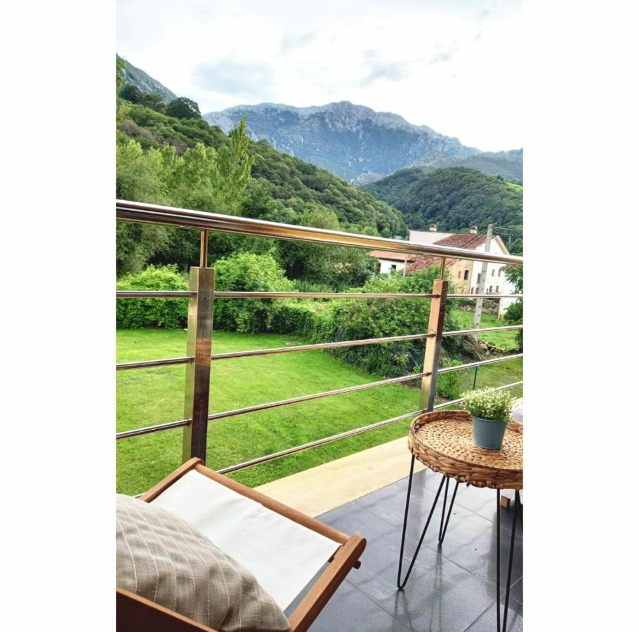 Apartamento Llar Del Cares Arenas De Cabrales Luaran gambar